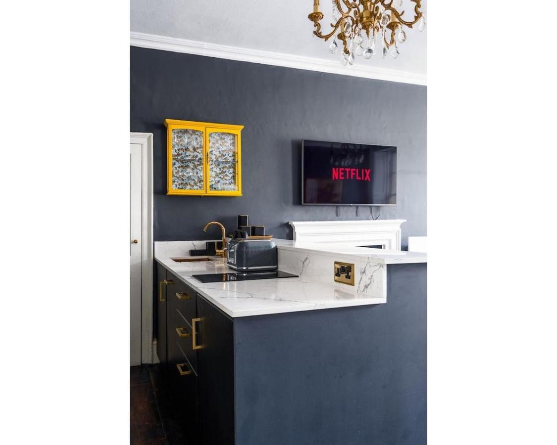 Bennett'S Lodgings A Luxurious 2 Bed Apartment Bath Exterior foto